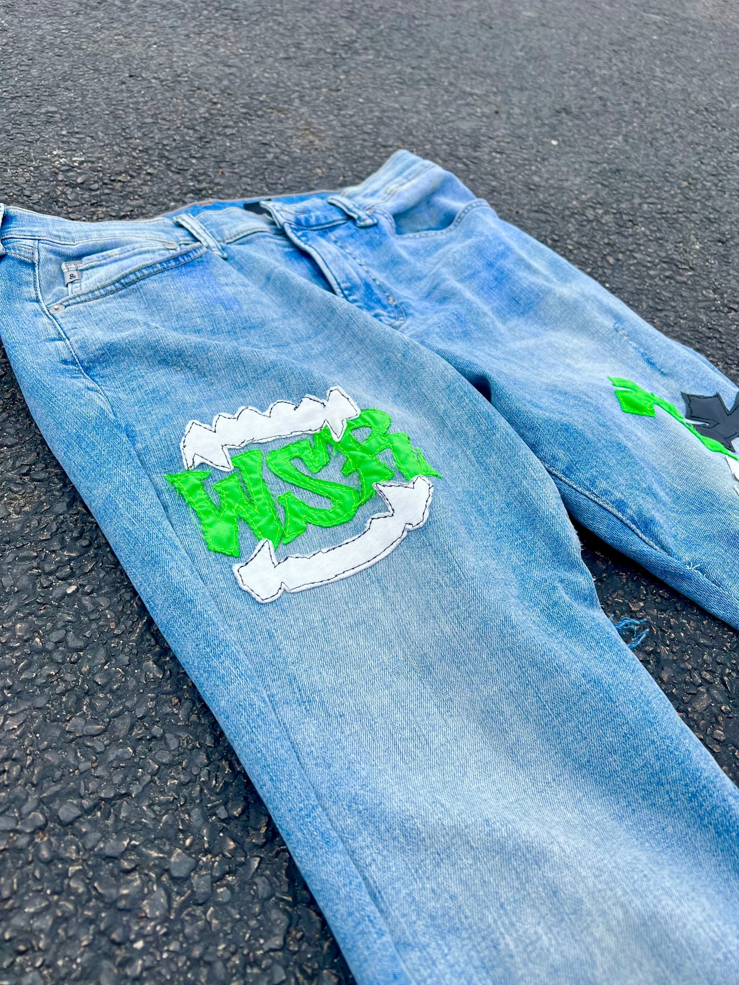 " Slimy ass Sinz "
